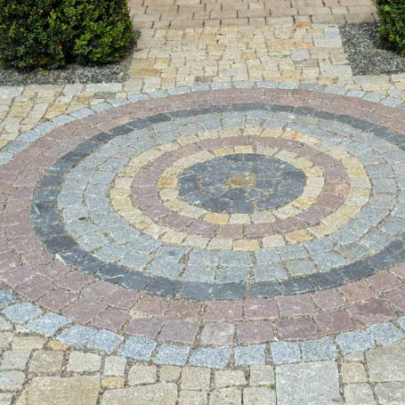 Naturstein Granit Kleinsteinpflasterung